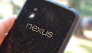 LG Nexus 4 beyaz renk seenei ile geliyor